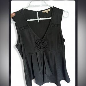 RW and Co rosette black blouse